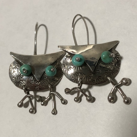 Handcrafted 925 Sterling Silver Owl Earrings with Turquoise Eyes - Picture 2 of 7